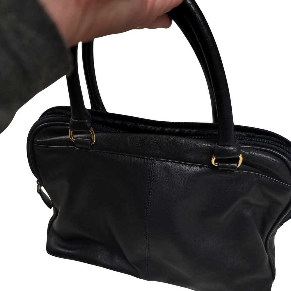 Quiet Luxury Etienne Aigner Black Leather Handbag Gold Hardware Dark Academia - Picture 4 of 9